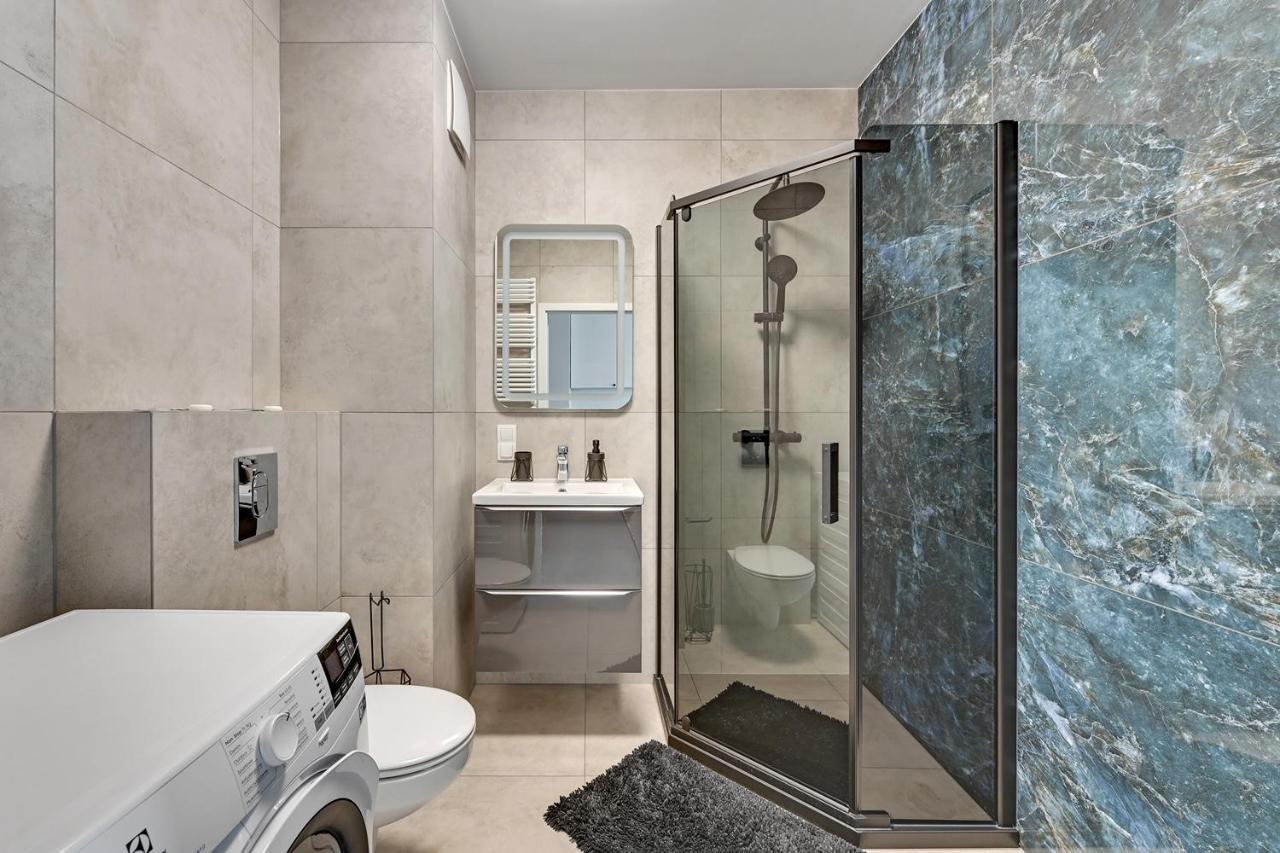 Maya'S Flats & Resorts 15 - Nadmotlawie Gdańsk Kültér fotó